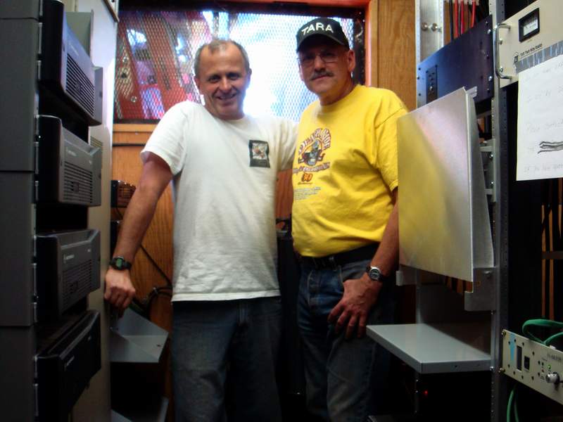 the "Pauls" installation team!